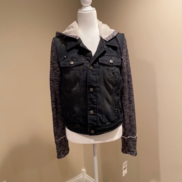 Free People Jackets & Blazers - NWT Free People Jacket